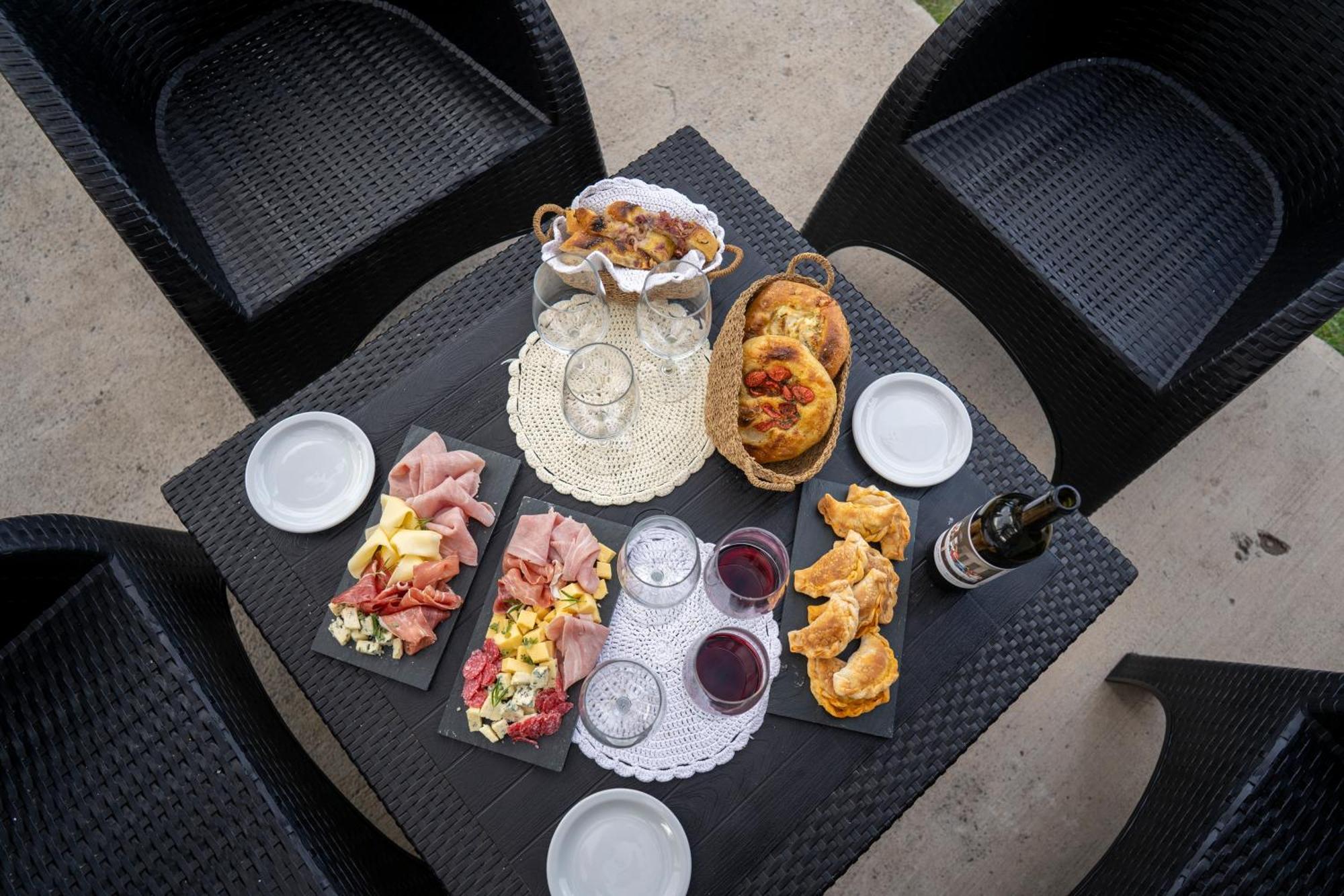 Ayres De Uco Lodge & Wine Lovers Los Arboles Bagian luar foto